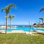 Modern 2 Bedroom In One Heights La Cala Daire