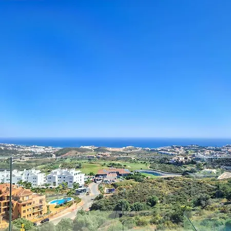 Modern 2 Bedroom In One Heights La Cala Daire