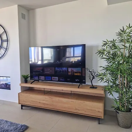 Modern 2 Bedroom In One Heights La Cala Daire *