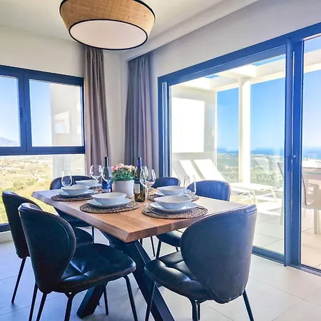 Modern 2 Bedroom In One Heights La Cala Apartmán *