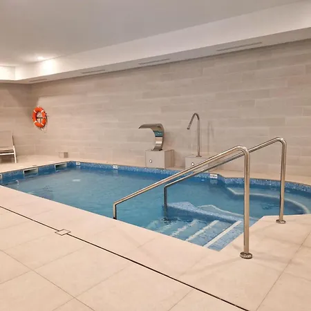 Modern 2 Bedroom In One Heights La Cala